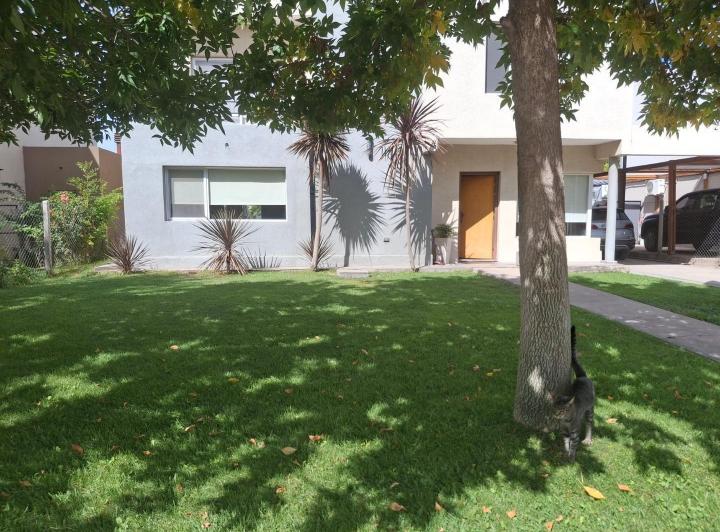 Casa · 200m² · 4 Ambientes