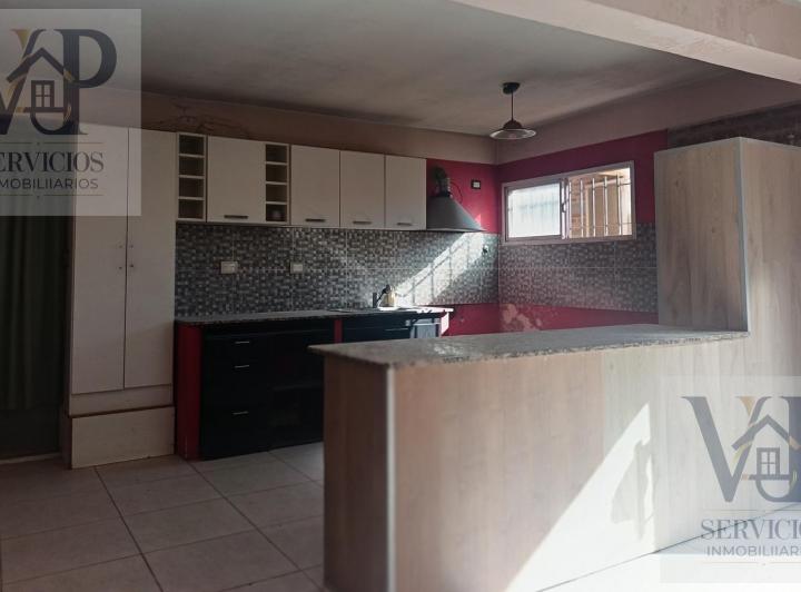 Casa · 97m² · 4 Ambientes · 1 Cochera