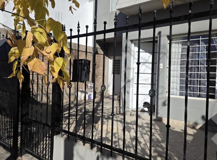 Casa · 135m² · 7 Ambientes · 1 Cochera