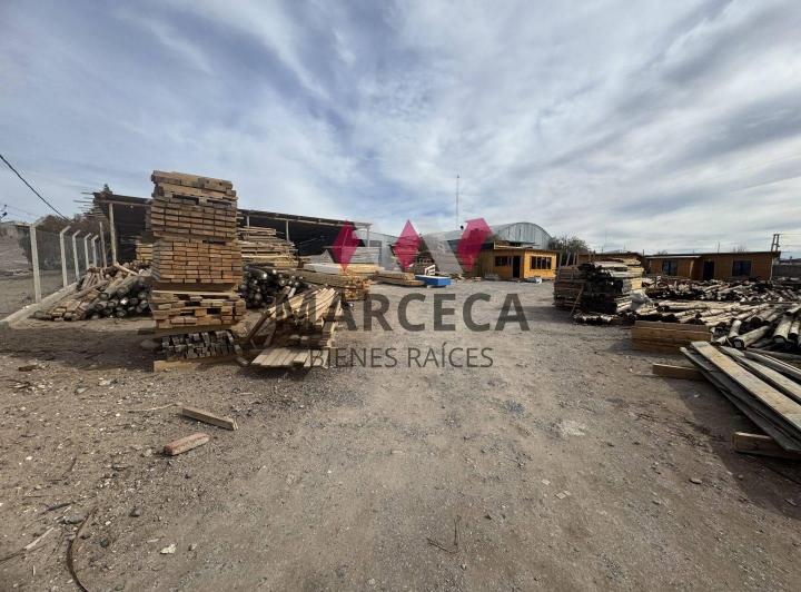 Bodega-Galpón · 700m²