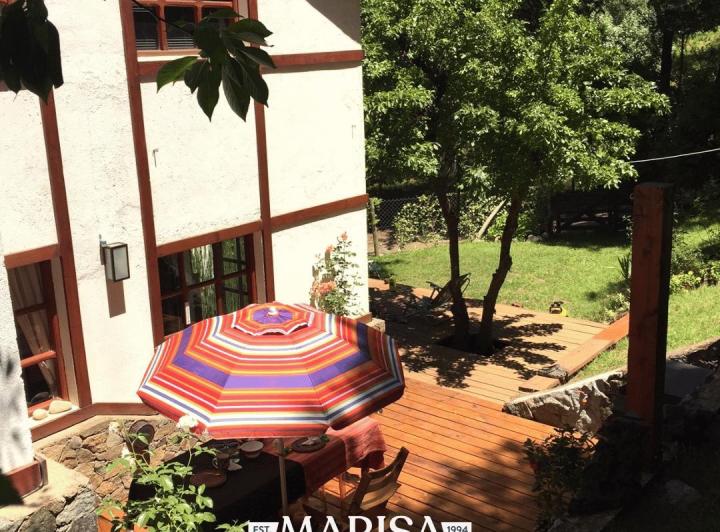 Casa · 180m² · 4 Ambientes · 1 Cochera