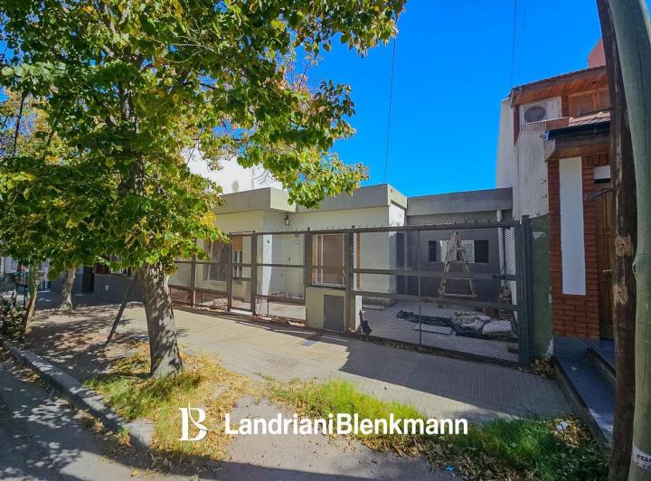 Casa · 120m² · 5 Ambientes · 1 Cochera