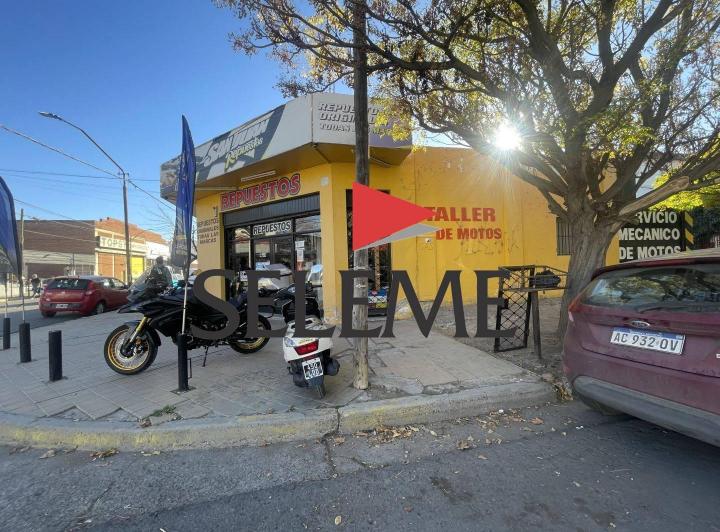 Local comercial · 259m²