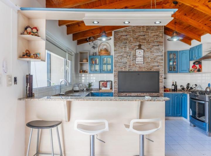 Casa · 245m² · 3 Dormitorios · 1 Cochera