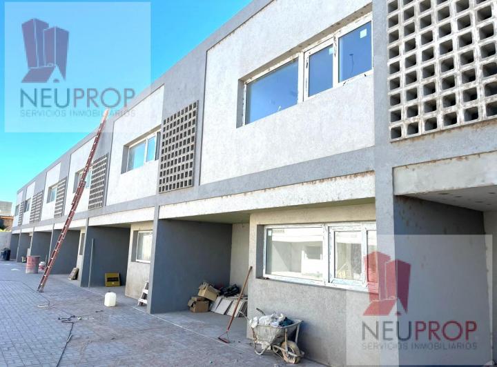 Casa · 115m² · 4 Ambientes · 1 Cochera