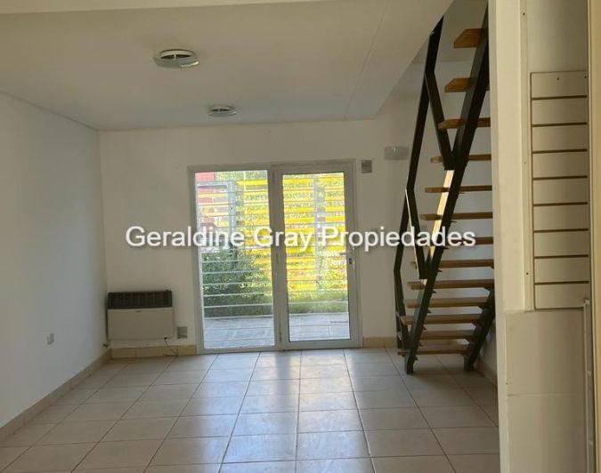 Casa · 68m² · 3 Ambientes · 1 Cochera