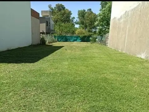 Terreno en Venta en Villa Parque Sicardi, Partido de La Plata