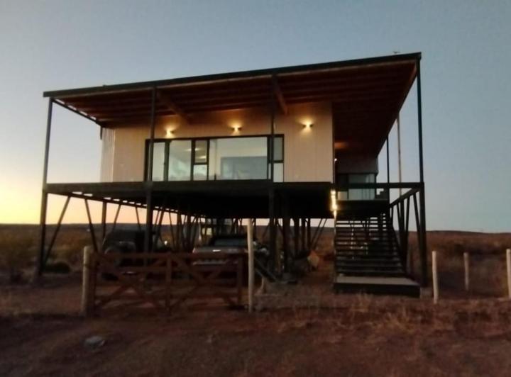 Casa · 110m² · 3 Ambientes · 4 Cocheras