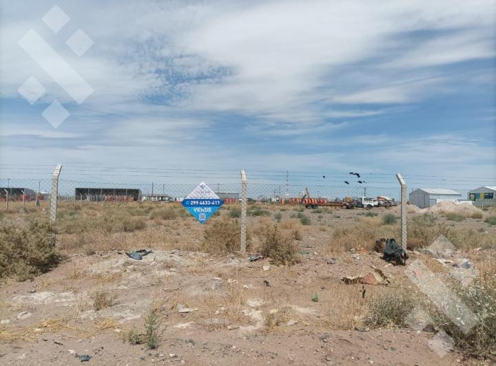 Terreno · 5000m²