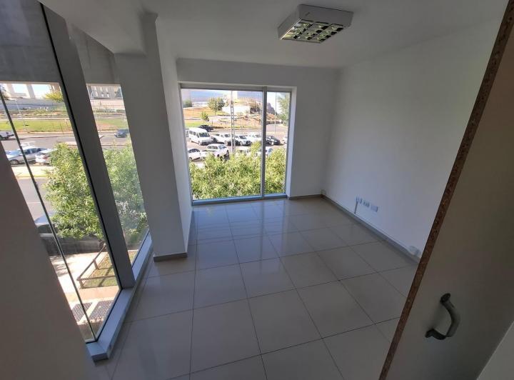 Oficina comercial · 71m² · 2 Ambientes · 1 Cochera