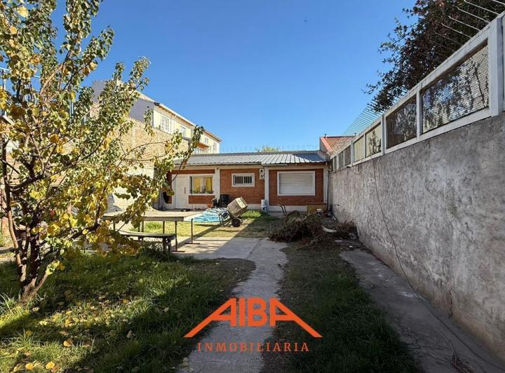 Casa · 129m² · 3 Dormitorios · 1 Cochera