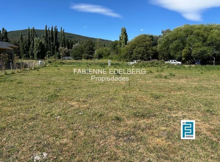 Terreno · 849m²