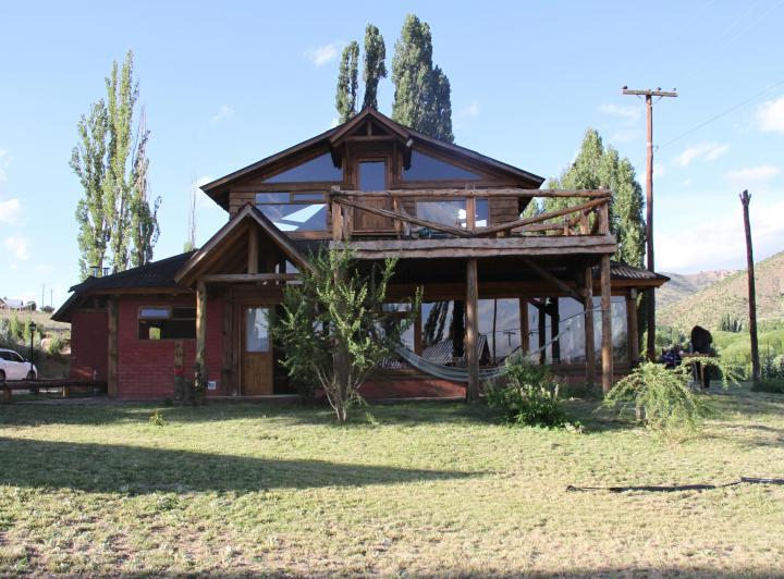 Hotel · 500m² · 25 Ambientes · 10 Cocheras