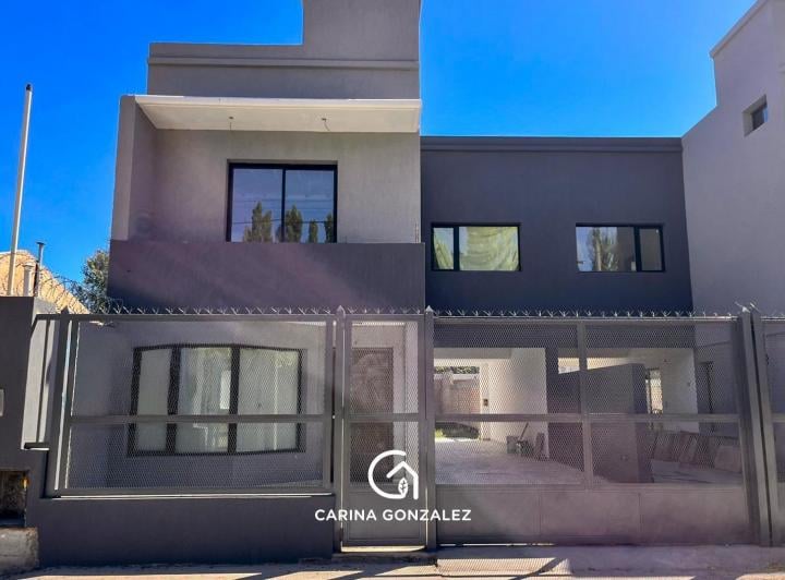 PH · 158m² · 5 Ambientes · 2 Cocheras