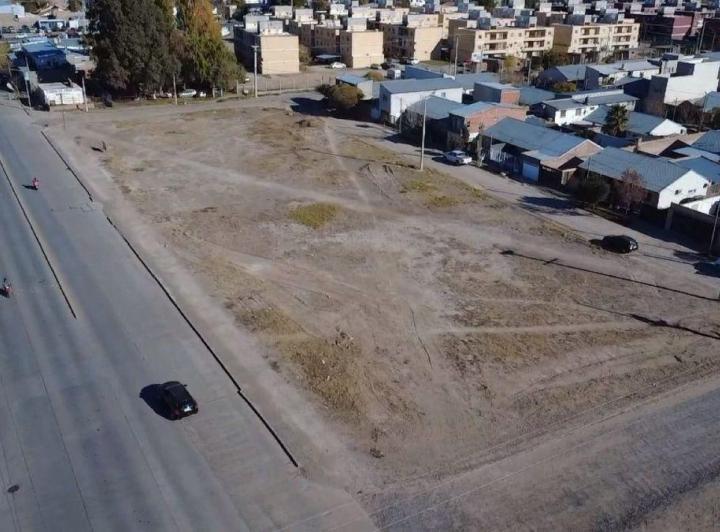 Terreno · 4031m²