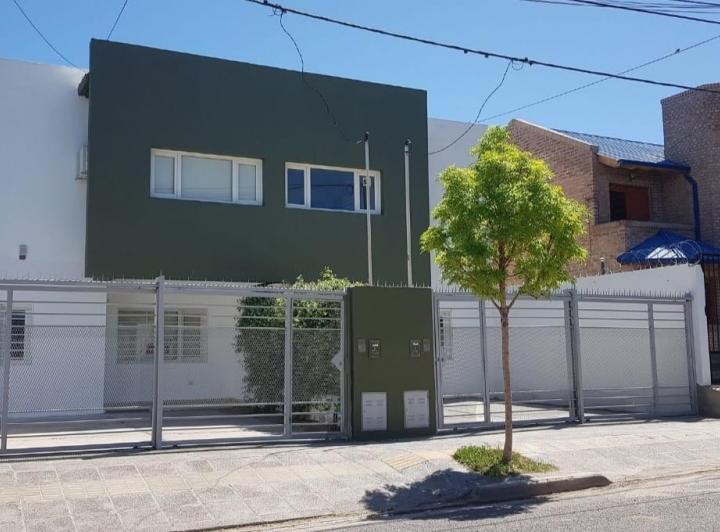 PH · 153m² · 9 Ambientes · 2 Cocheras