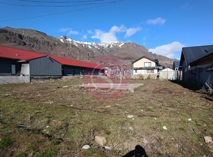 Terreno · 300m²