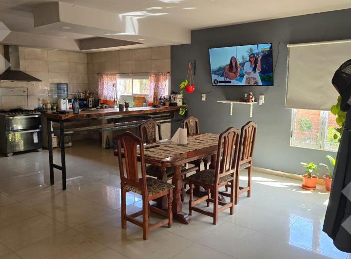 Casa · 189m² · 5 Ambientes · 1 Cochera