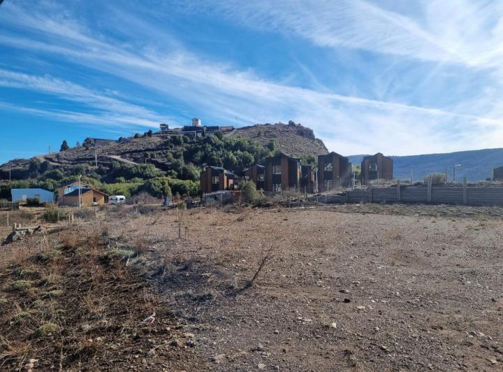 Terreno · 300m²