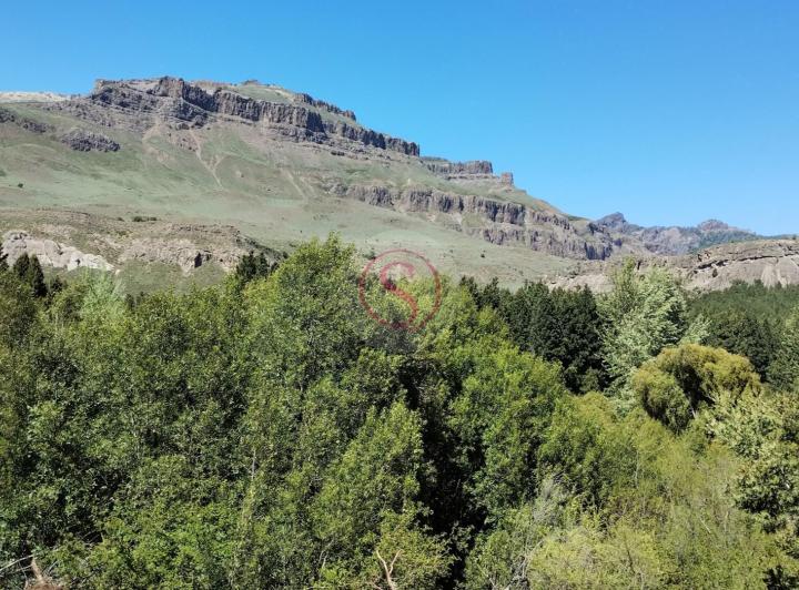 Terreno · 457m²