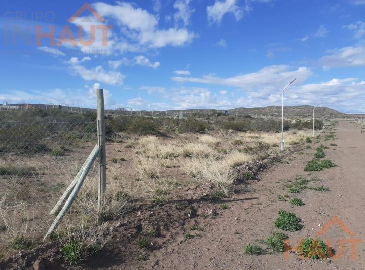 Terreno · 450m²