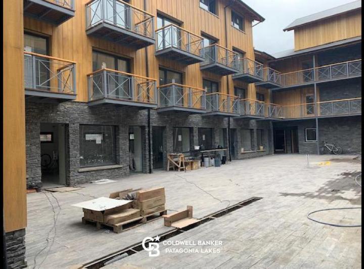 Local comercial · 131m²