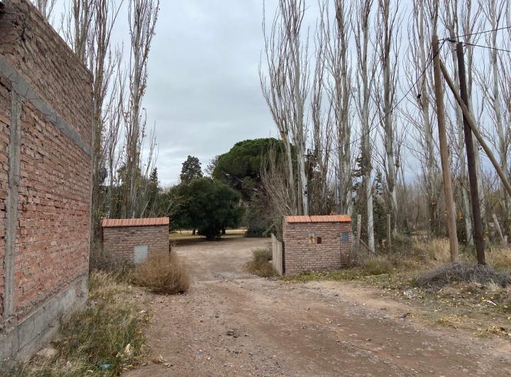 Terreno · 249m² · 3 Dormitorios