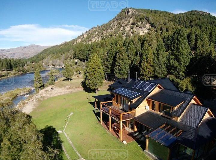 Casa · 357m² · 4 Ambientes · 1 Cochera