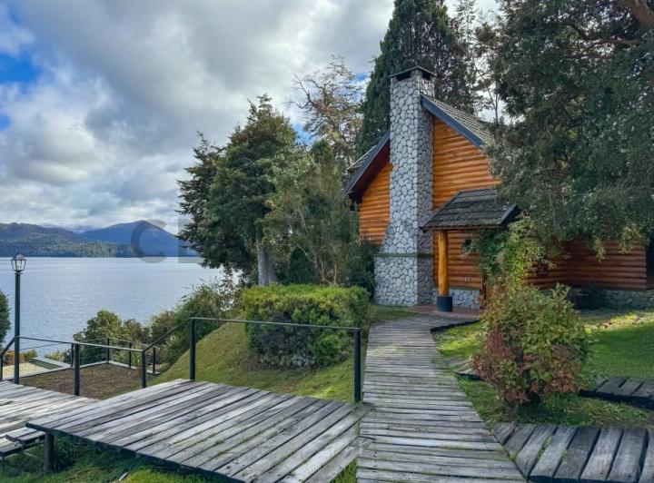 Casa · 85m² · 3 Ambientes · 1 Cochera