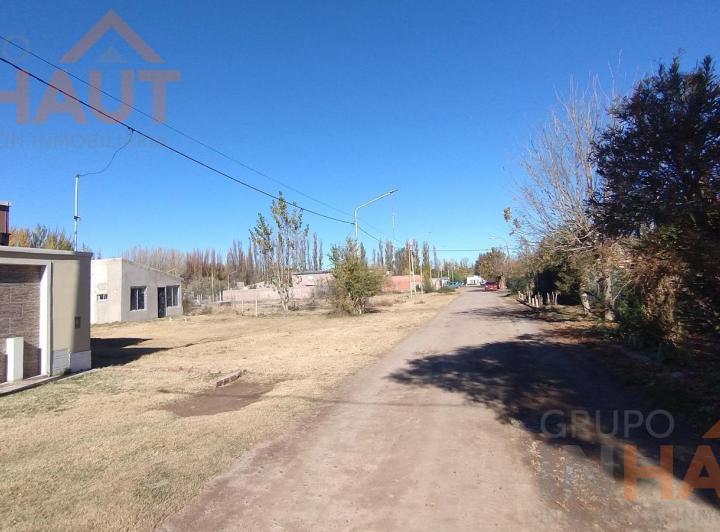 Terreno · 210m²
