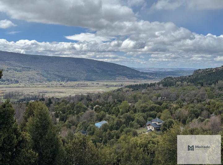 Terreno · 1032m²