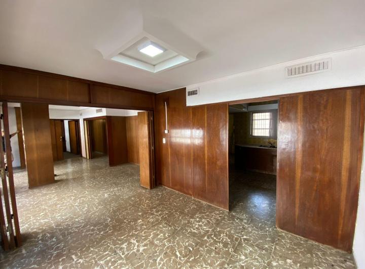 Departamento · 200m² · 4 Dormitorios · 2 Cocheras