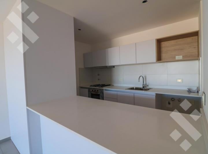 Departamento · 90m² · 4 Ambientes · 1 Cochera