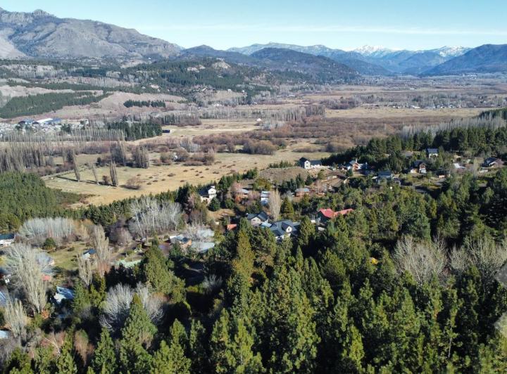 Terreno · 2040m²