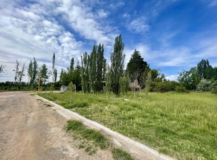 Terreno · 398m²