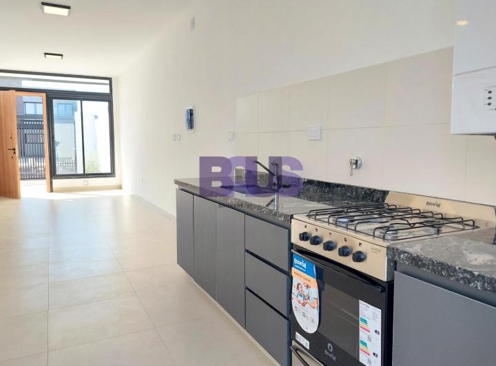 Casa · 162m² · 3 Ambientes · 2 Cocheras