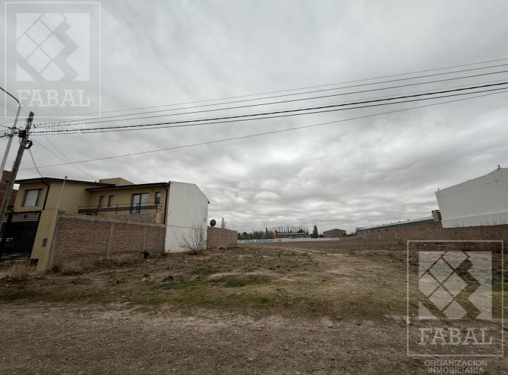 Terreno · 450m²