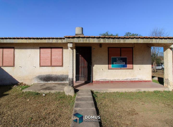 Casa · 241m² · 3 Dormitorios · 1 Cochera