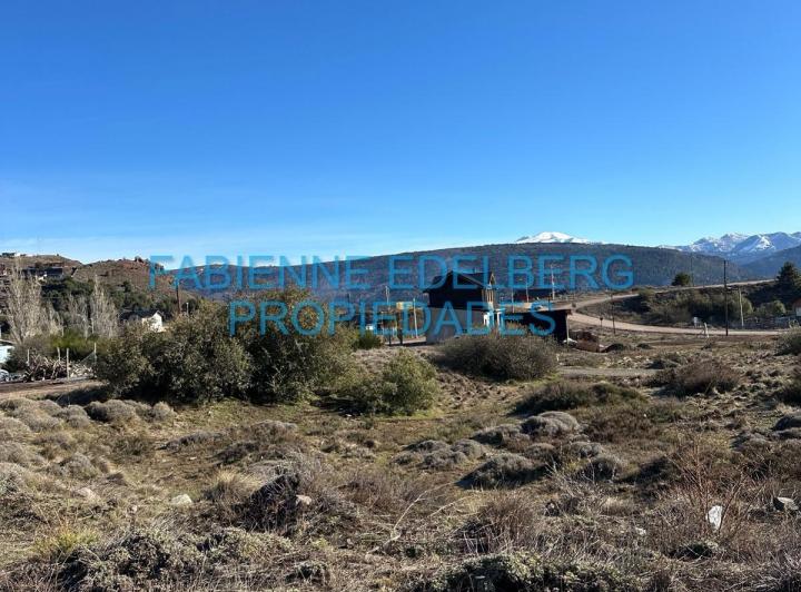 Terreno · 602m²