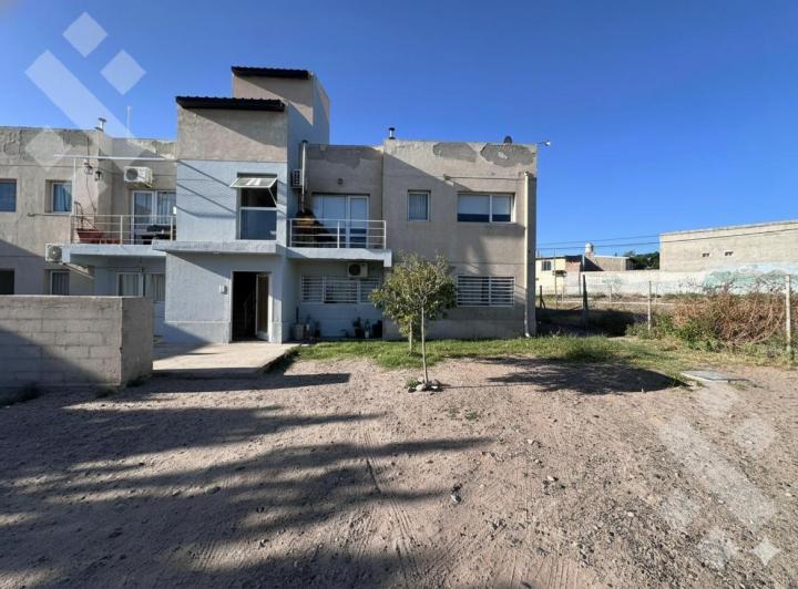 Departamento · 53m² · 4 Ambientes · 1 Cochera