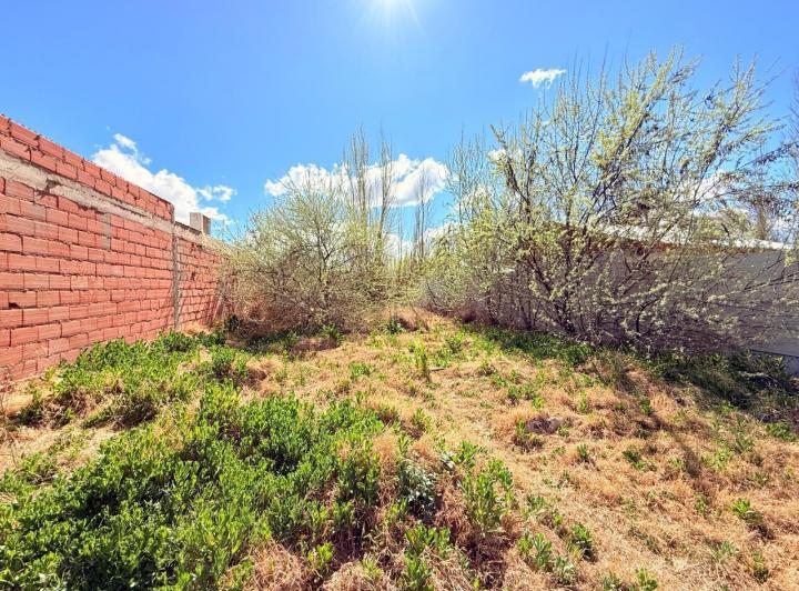 Terreno · 205m²