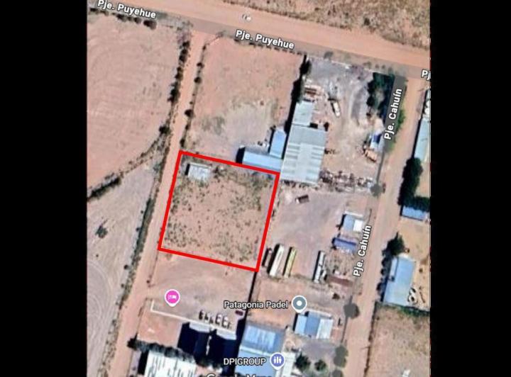 Terreno · 2500m²