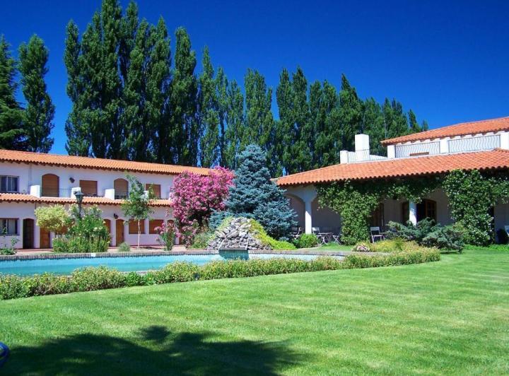 Hotel · 1607m²