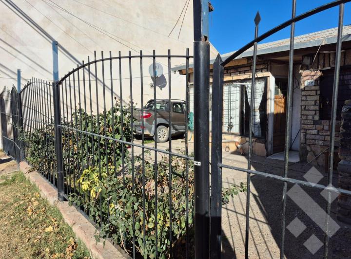 Casa · 300m² · 4 Dormitorios