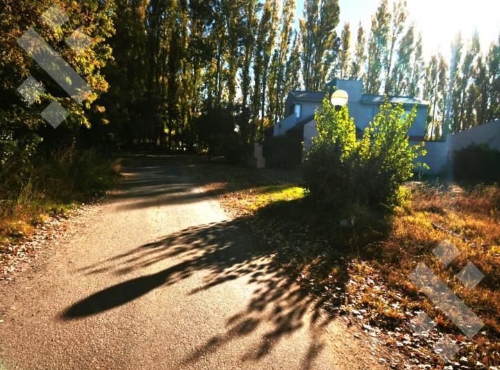 Terreno · 371m²