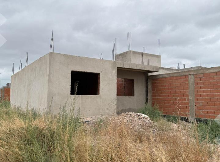 Casa · 140m² · 3 Ambientes · 1 Cochera