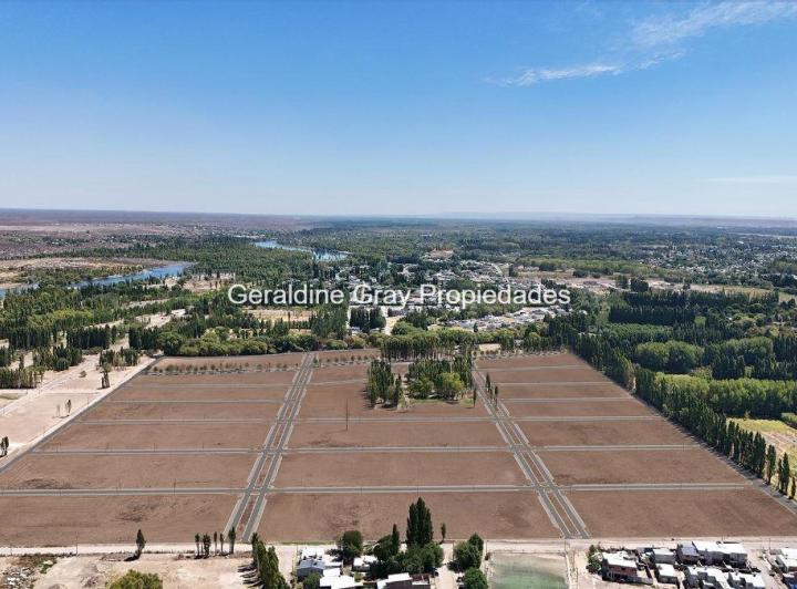 Terreno · 317m²