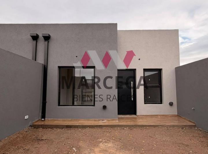 Casa · 82m² · 3 Ambientes · 1 Cochera