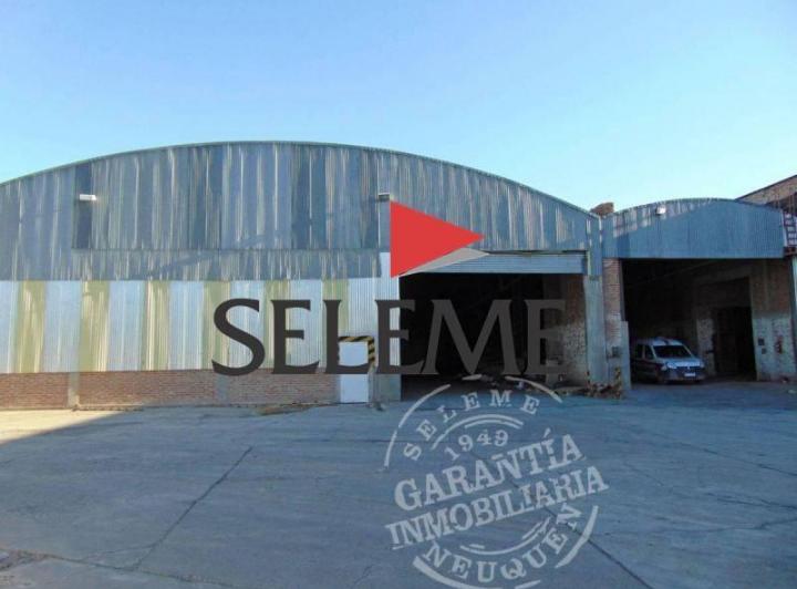 Bodega-Galpón · 2500m²