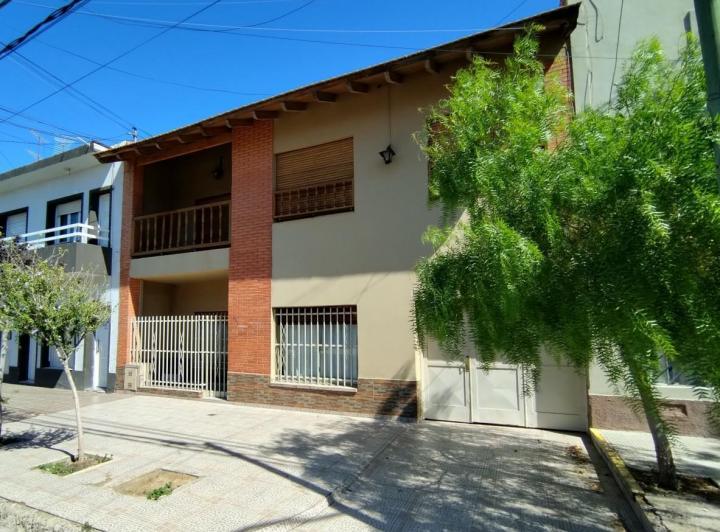 Casa · 176m² · 5 Ambientes
